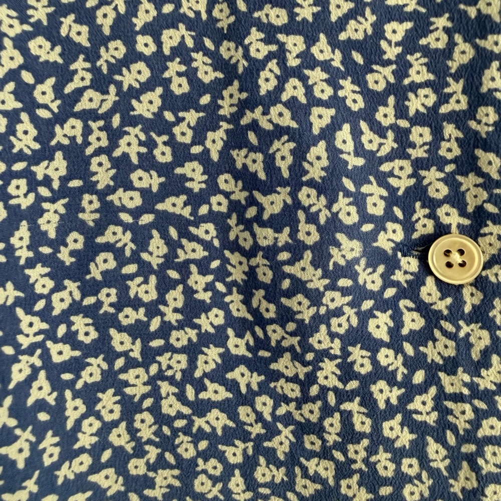 Everlane Floral Button Down Shirt - Picture 8 of 8